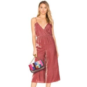 - NEW House of Harlow 1960 x REVOLVE Velvet Jumpsuit BX13